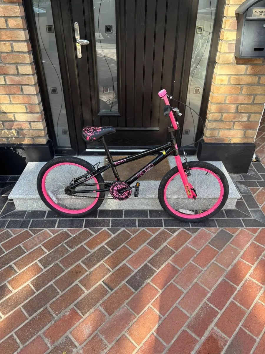 KIDS BIKES - Image 1