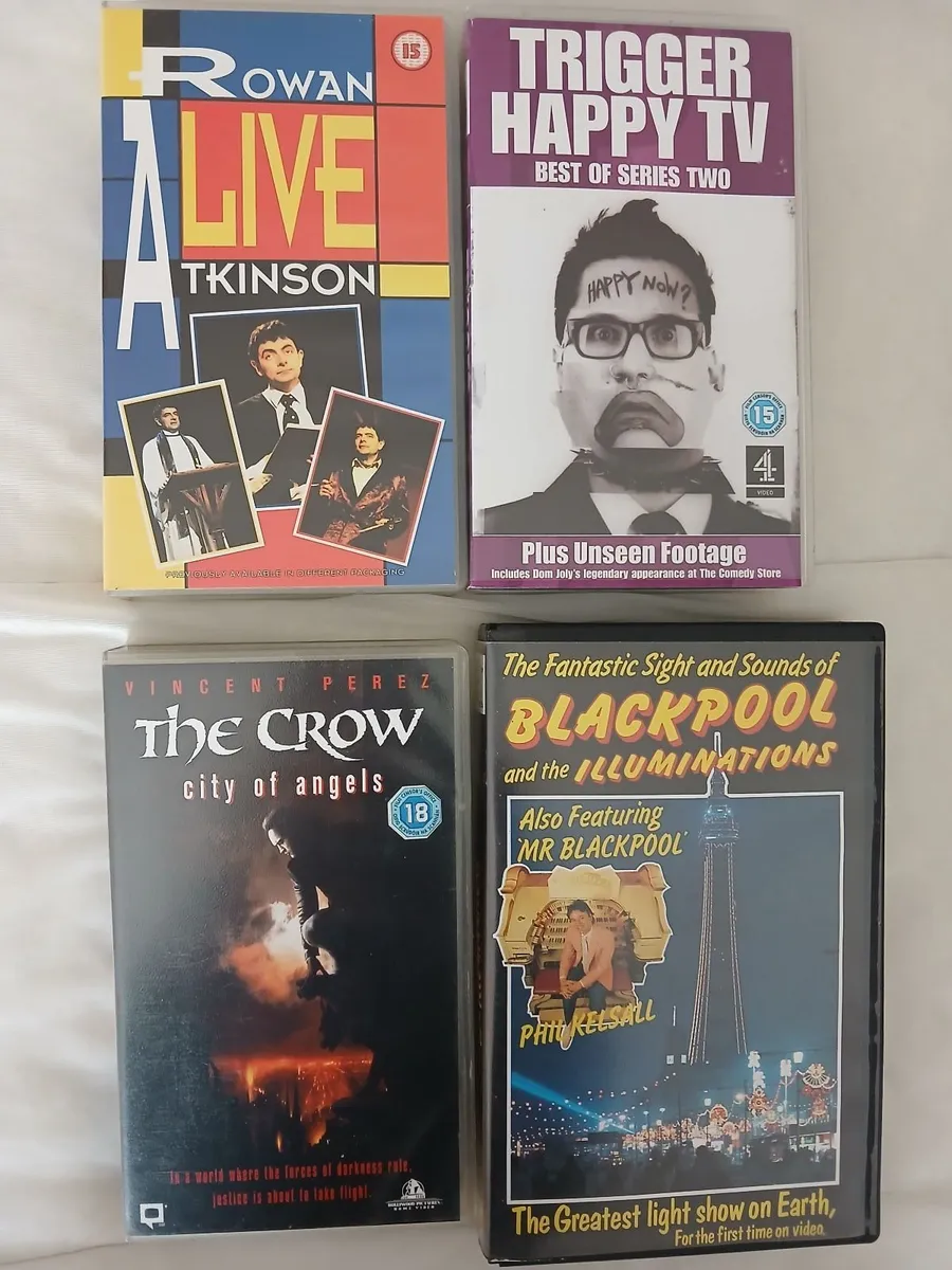 15 ASSORTED VHS TAPES. - Image 4