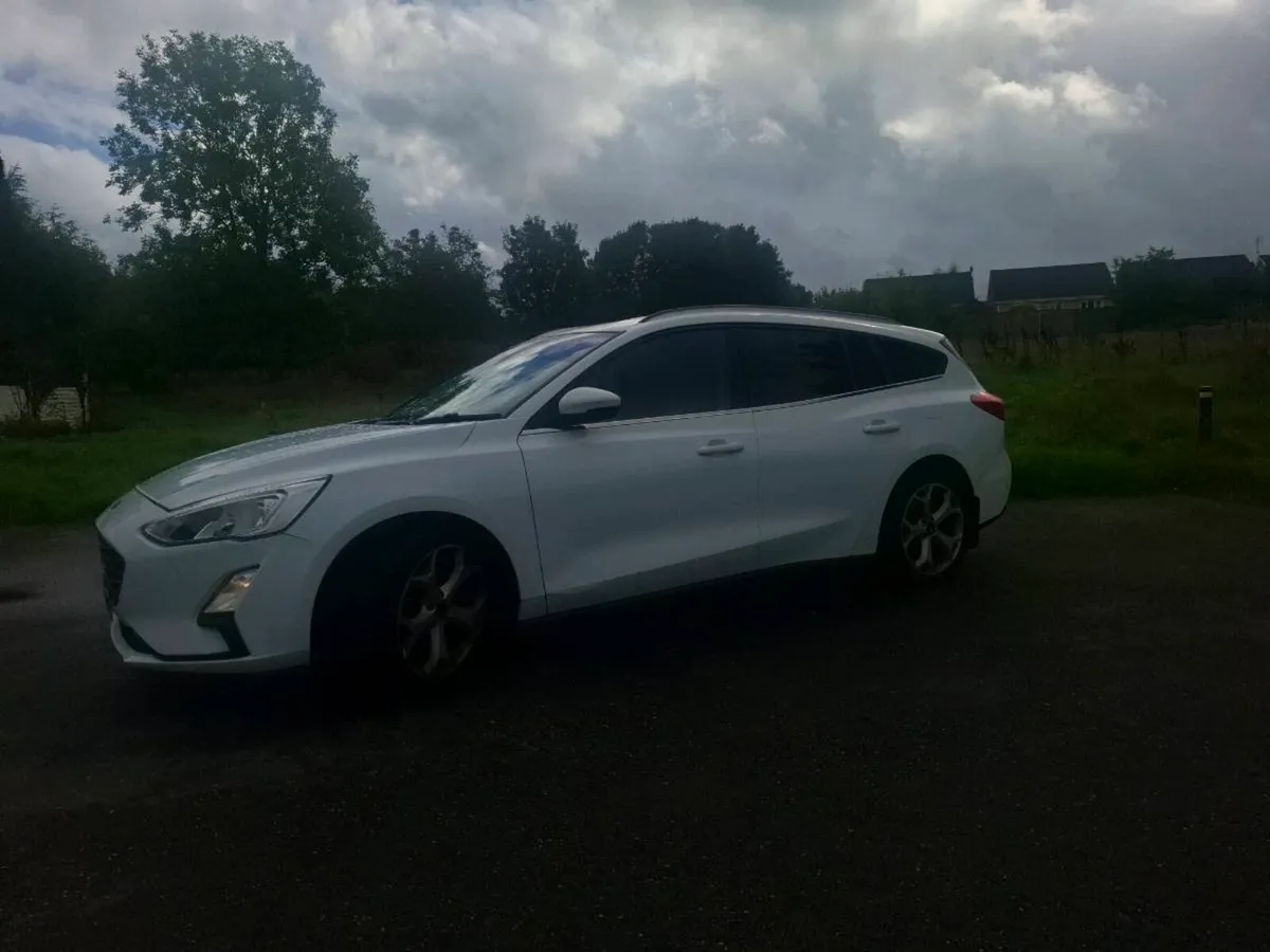 Ford Focus Estate Mk4 - Image 4