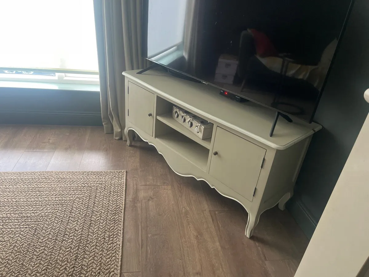 Tv stand - Image 2