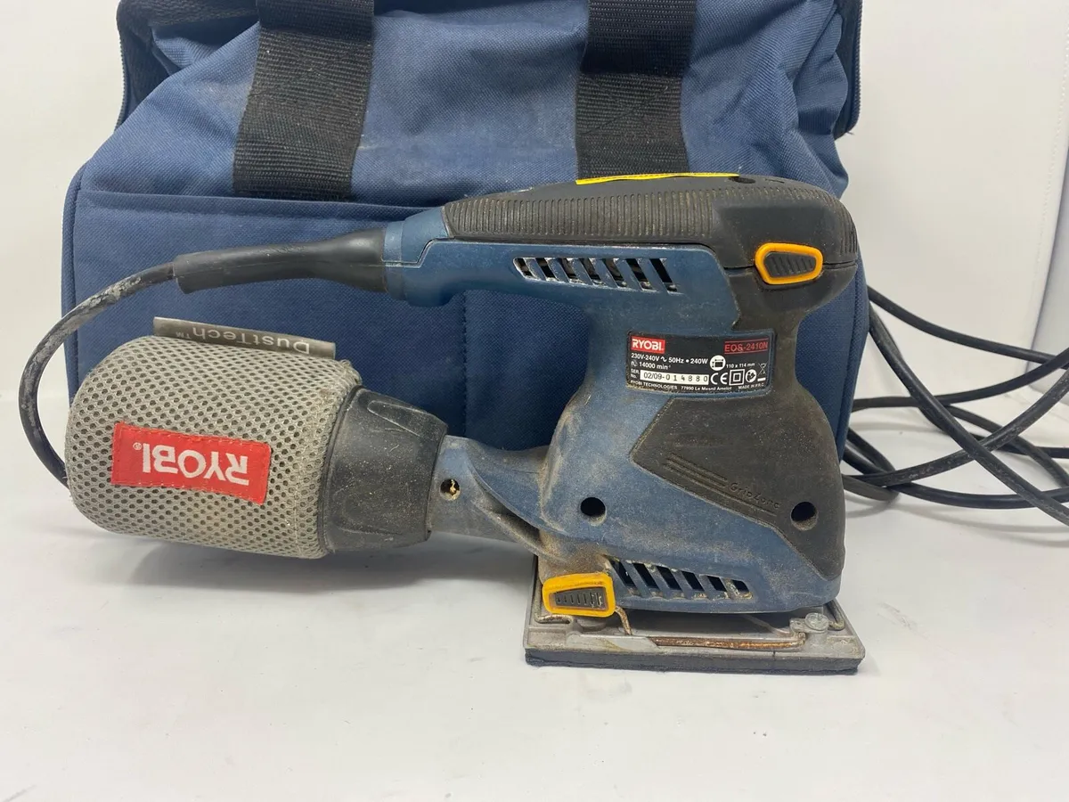 Ryobi EOS-2410N 1/4 Sheet Palm Sander 240W - Image 2
