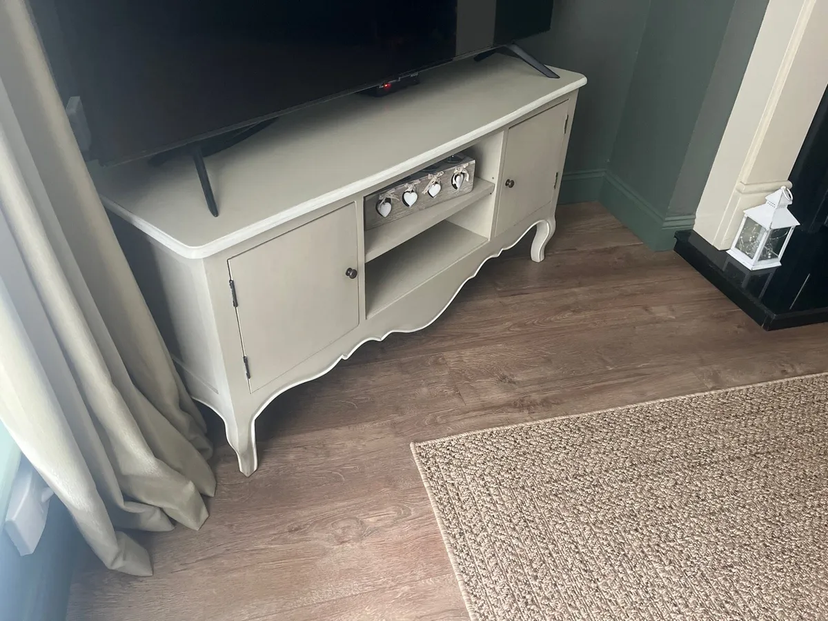Tv stand - Image 4