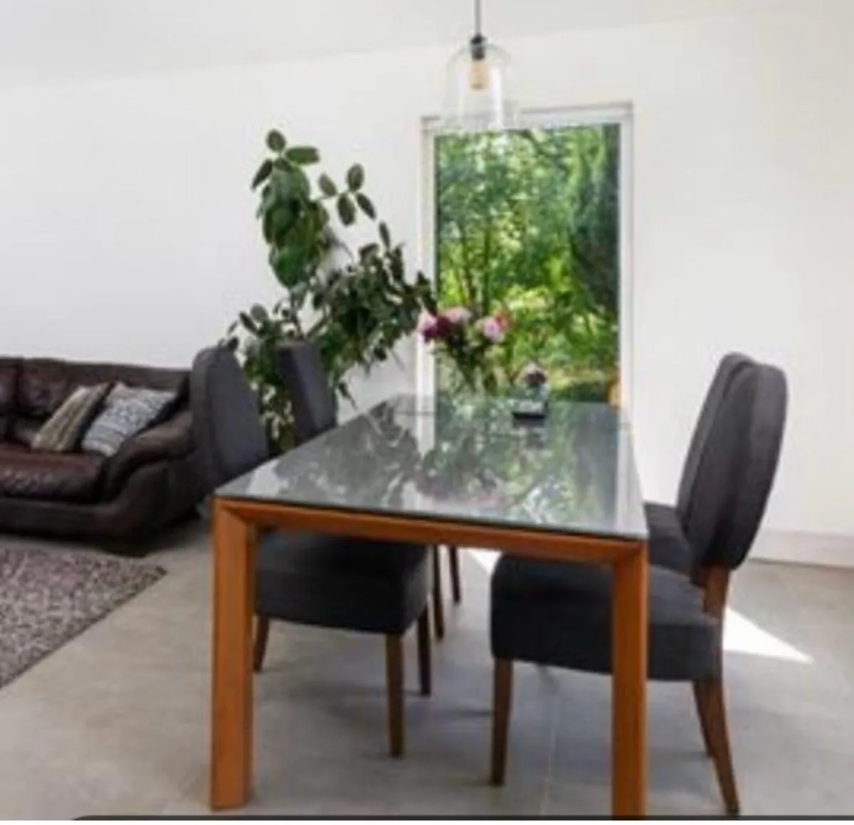 Calligaris Italian Dining table - Image 1