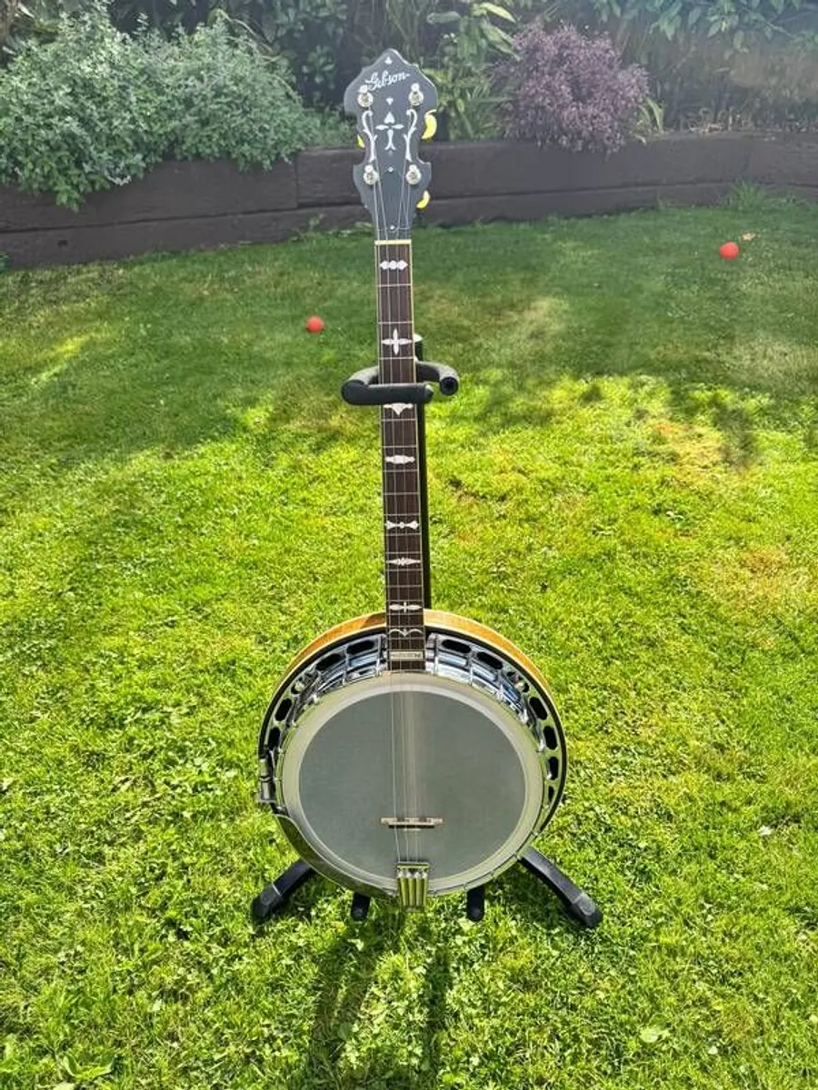 Gibson Masterone Tenor Banjo - Image 1