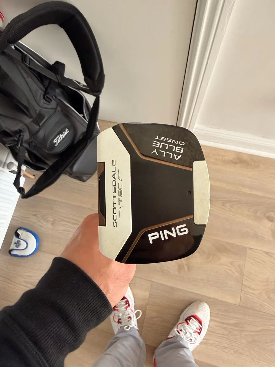 Ping alley blue putter - Image 1