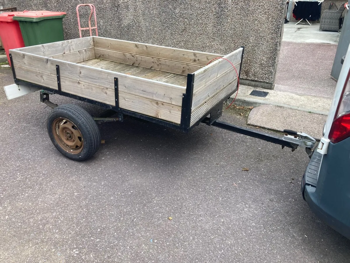 Trailer - Image 2
