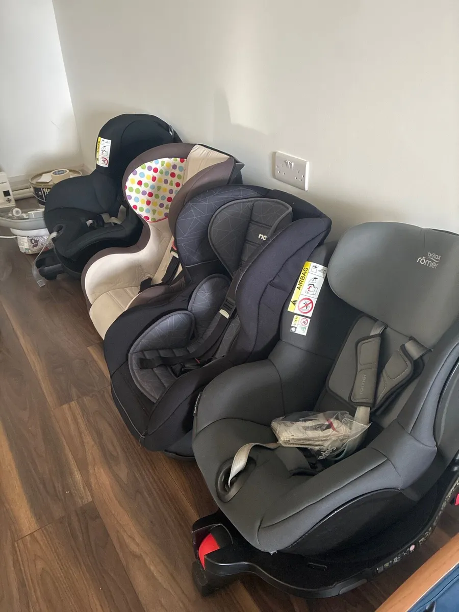 Car Children’s car seats - Image 3