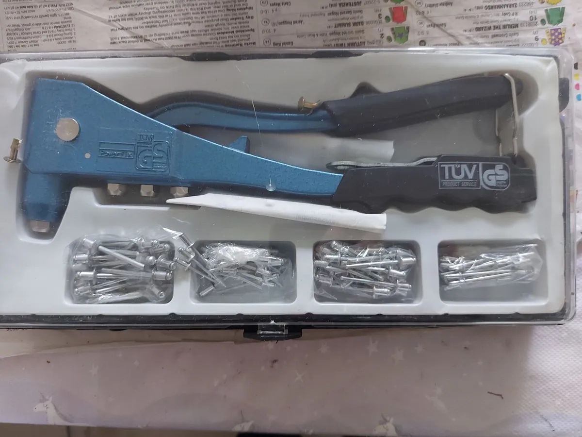 Powerfix Rivet Hand Tool, with 100 ALU pieces - Image 3