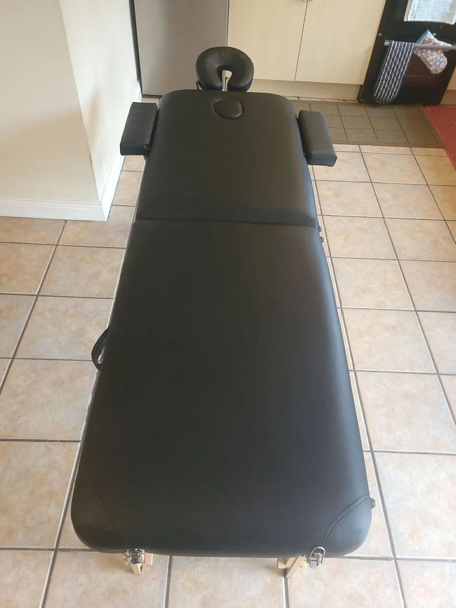 Massage Table - Image 4