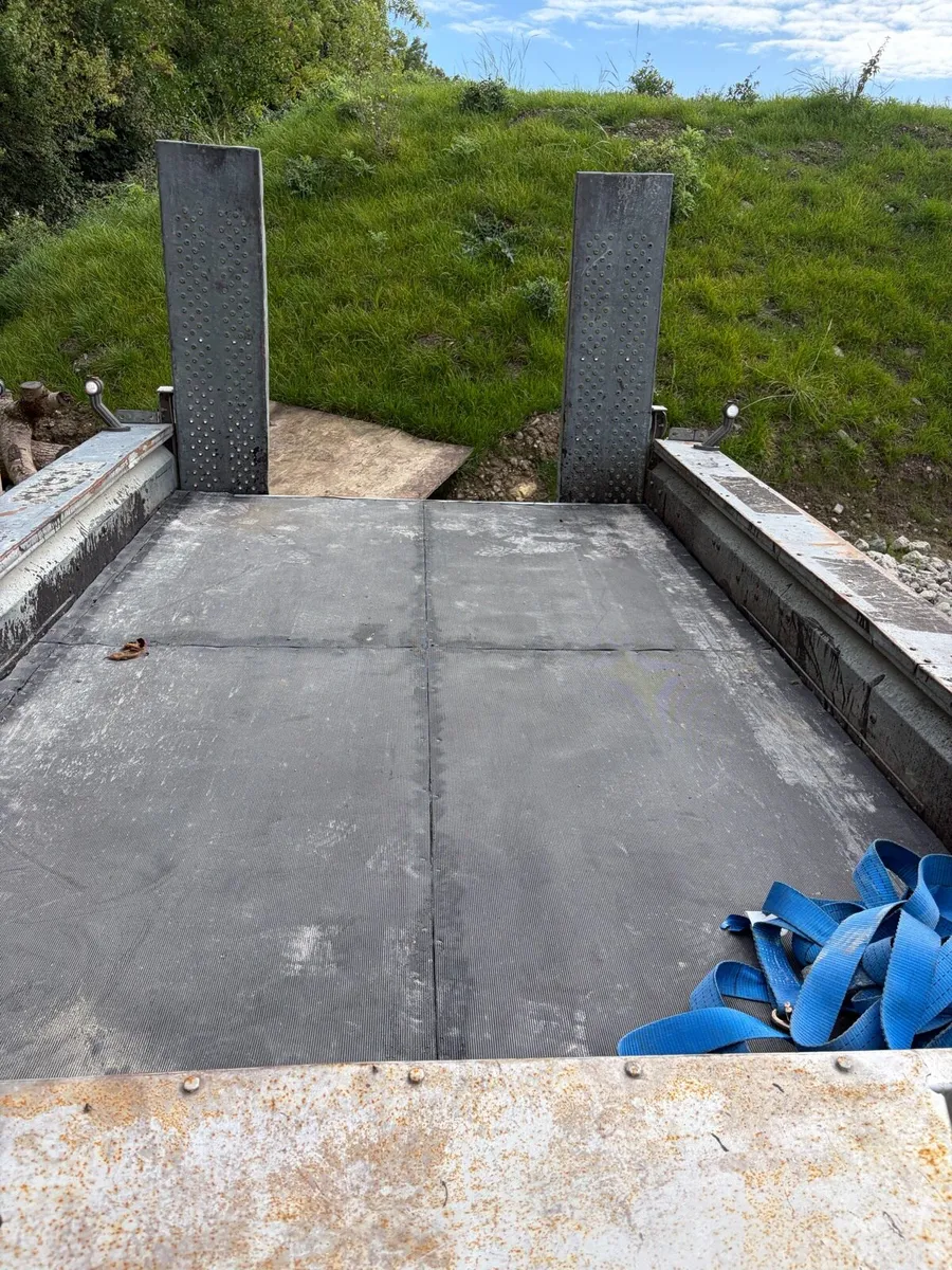 10x6 Ifor Williams Plant Trailer - Image 3