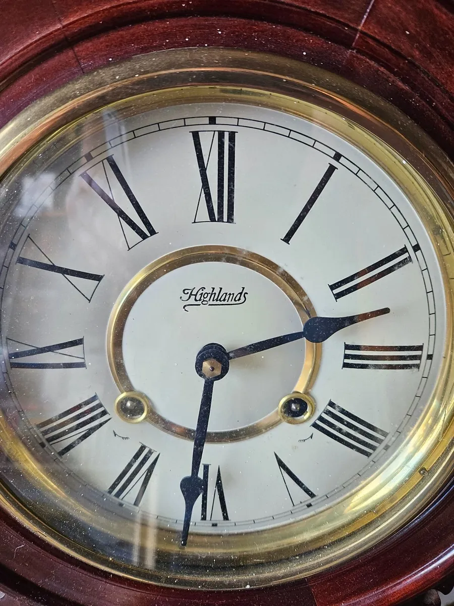 Vintage Looking Wall Clock - Image 2