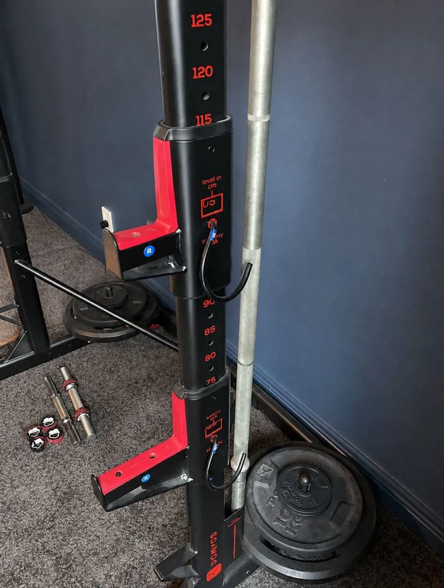 Squat rack with weights - Image 3