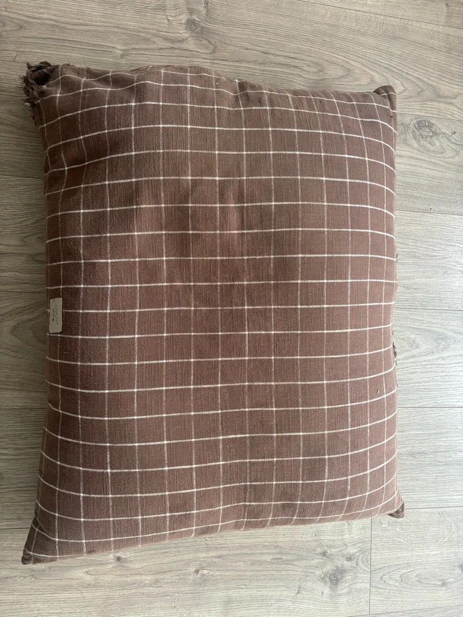 Dog Bed - Image 1