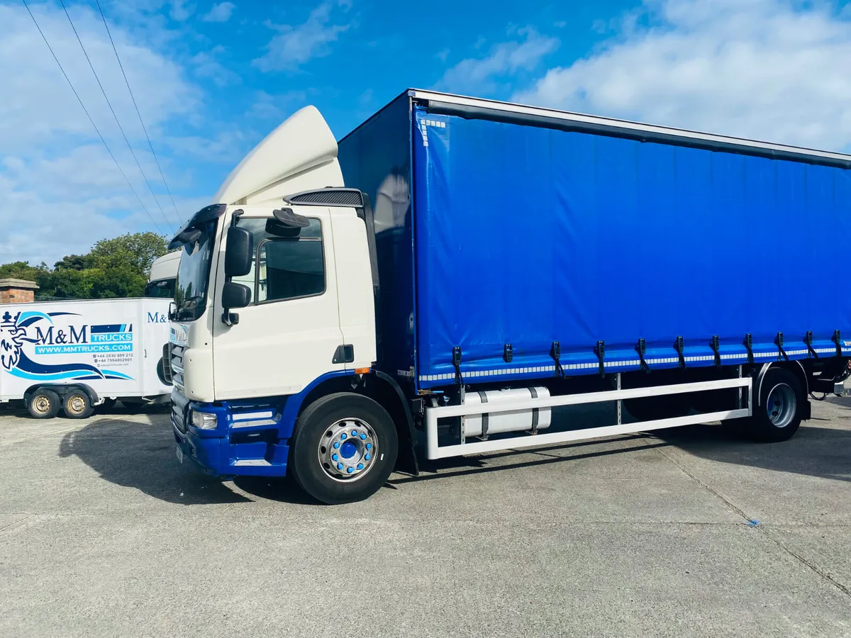 2012 Daf CF 220 4x2 manual 25ft Curtian - Image 3