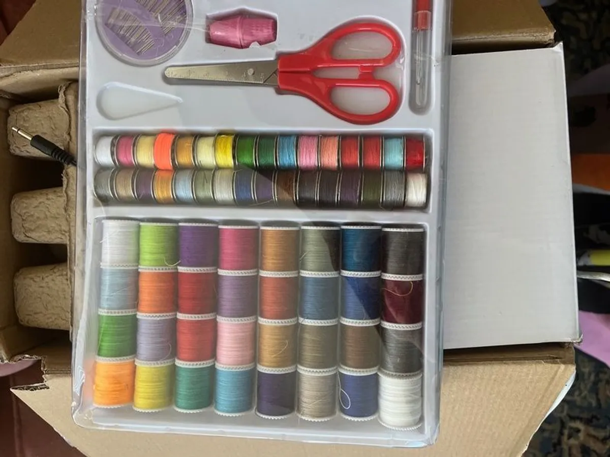 MINI sewing machine UFR-728 - Image 2