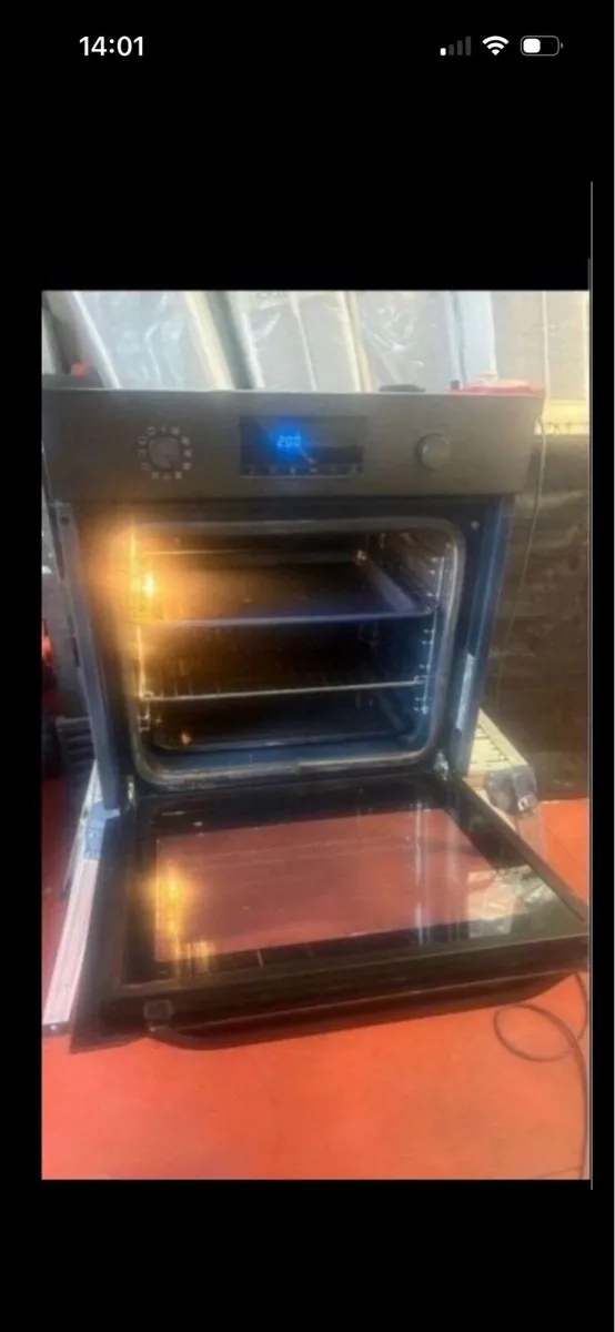 Single Samsung oven - Image 2