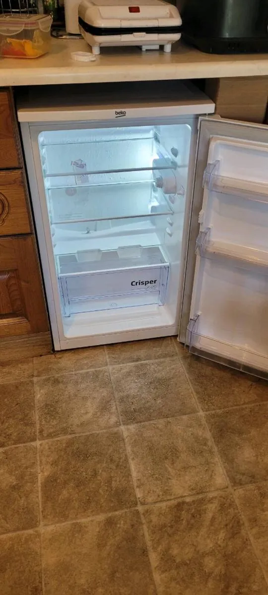Small Fridge - Image 2