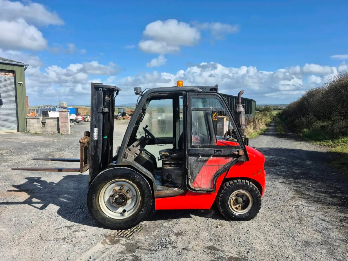 Forklift - Image 2