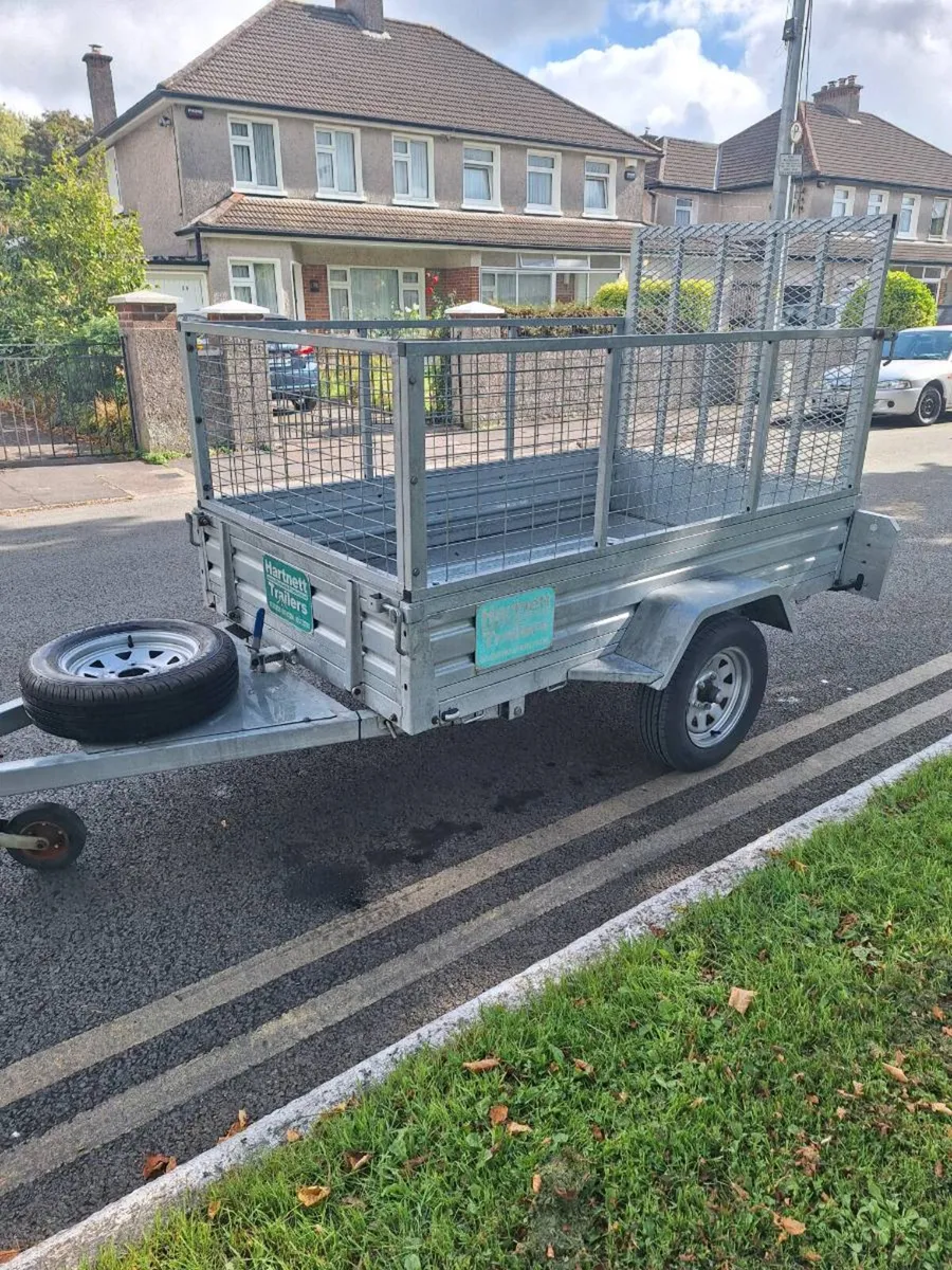 Hartnett trailer - Image 1