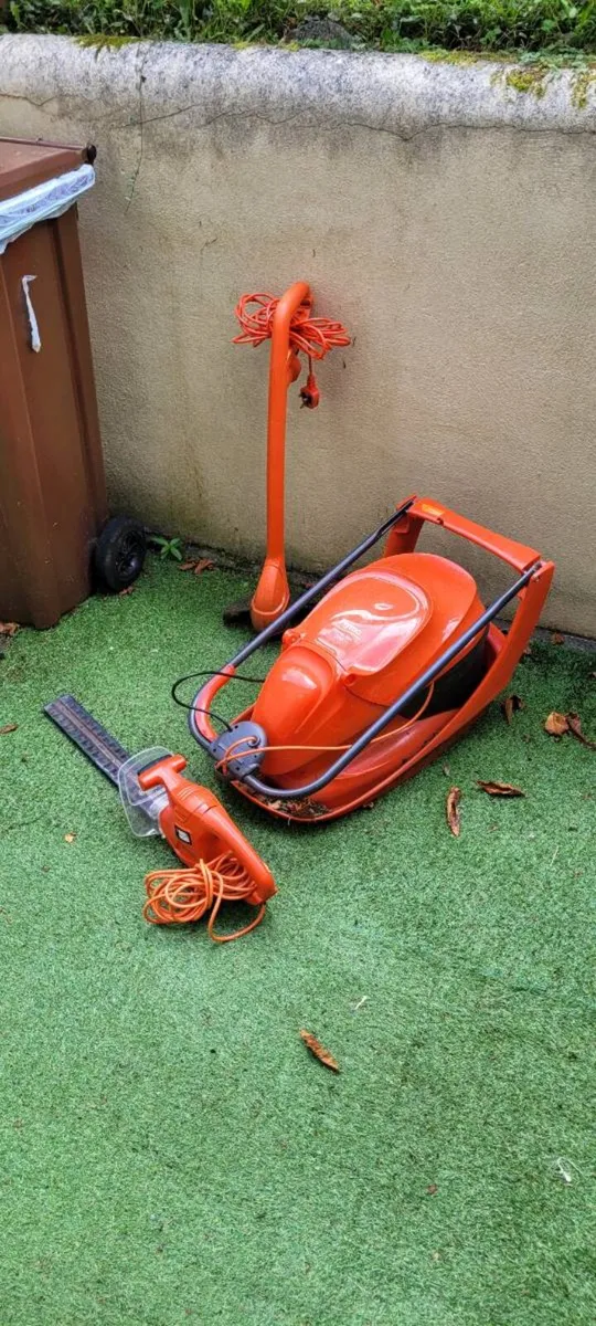 Garden Equipment (3 items)