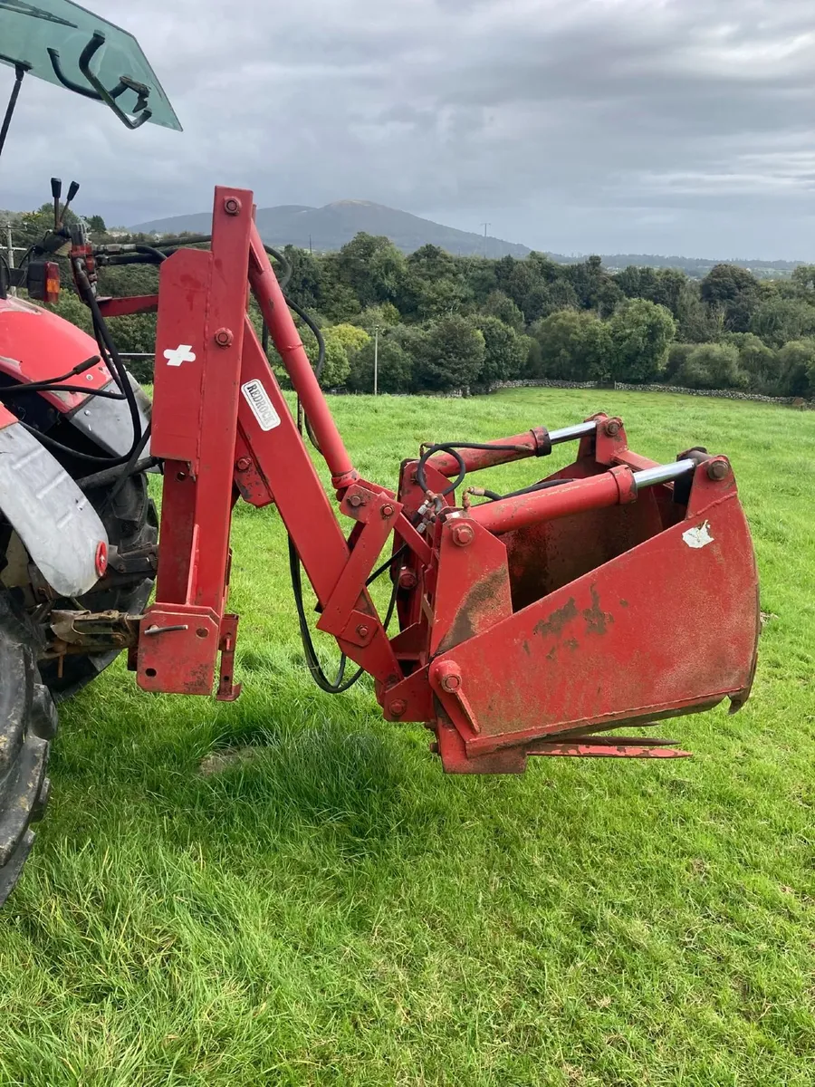 Red Rock 3 foot Silage Shear Grab - Image 1