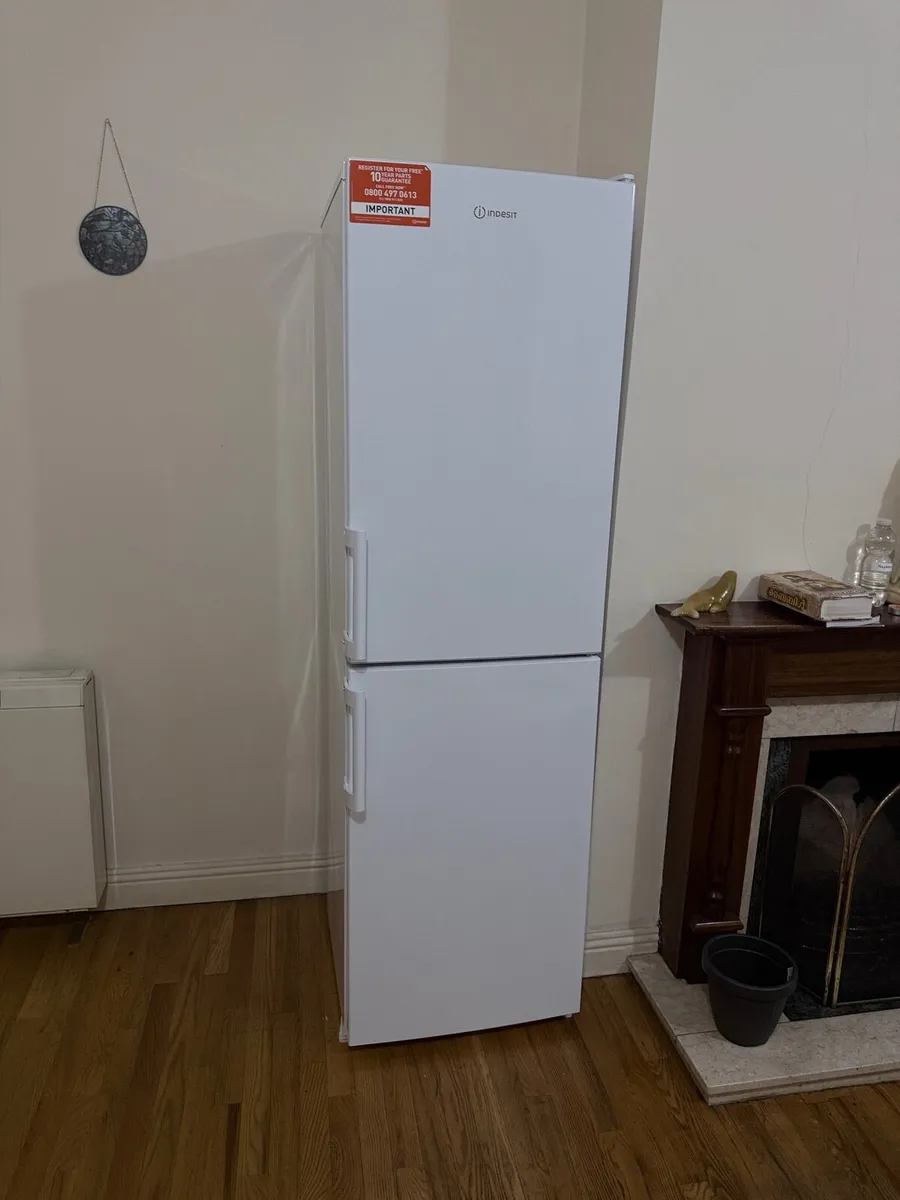 Fridge - Freezer - Image 1