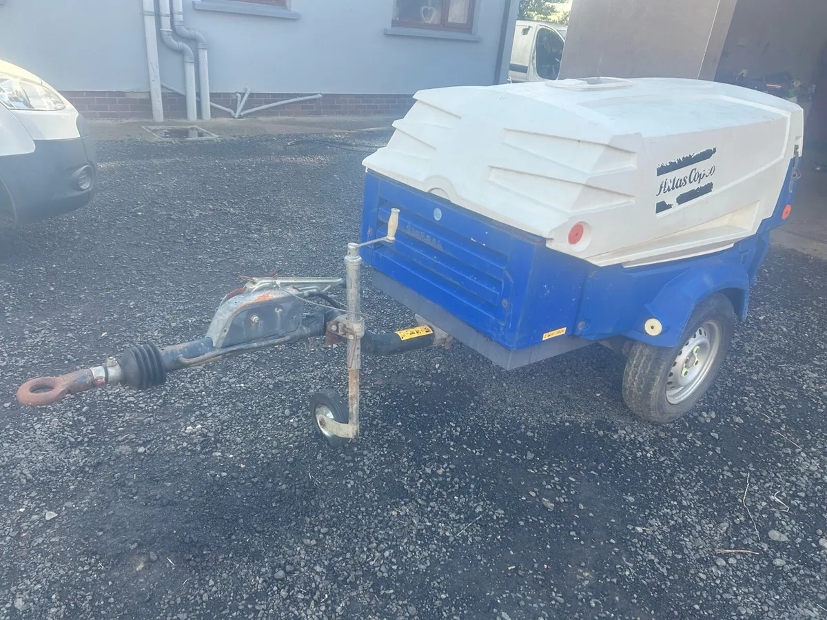 Atlas Copco XAS 47 KD Compressor 1174 Hours 90CFM - Image 2