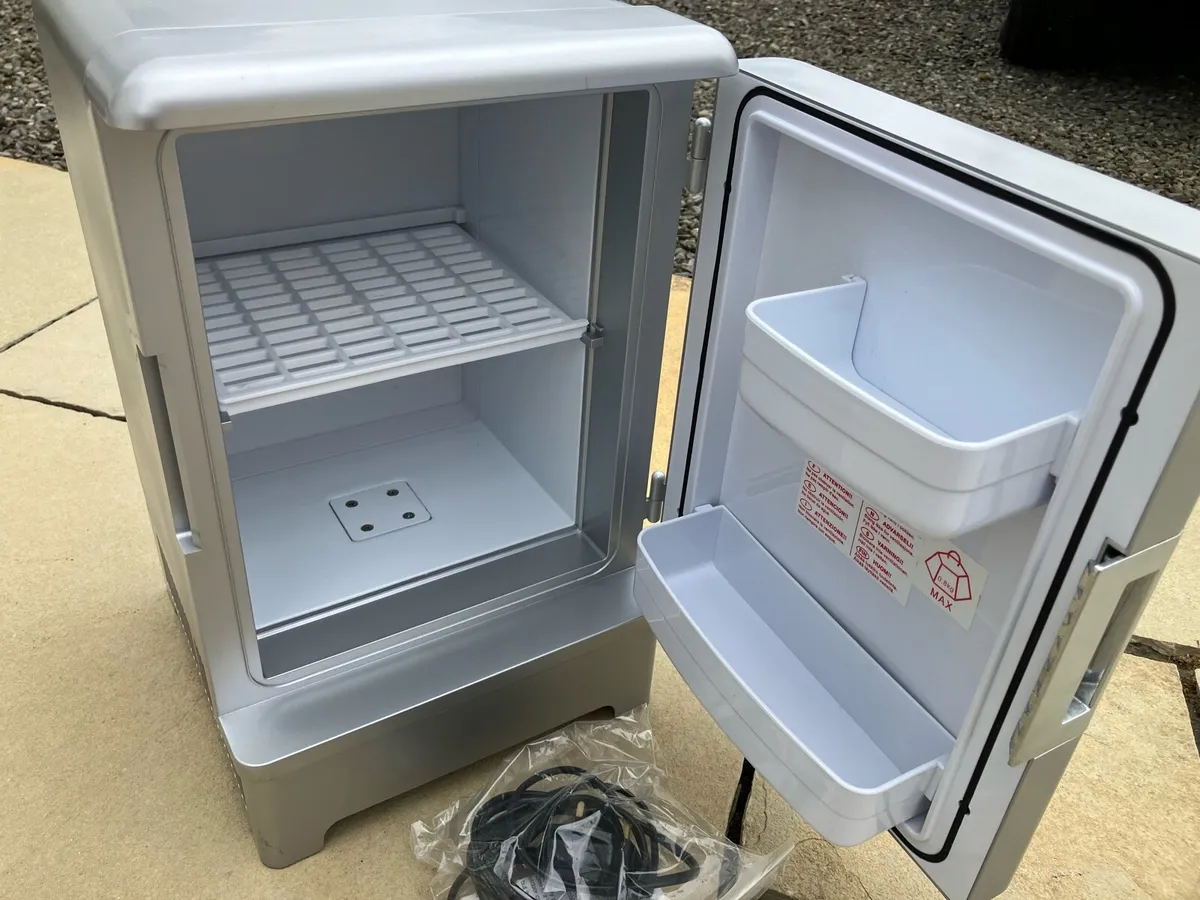 Portable Fridge - Image 3
