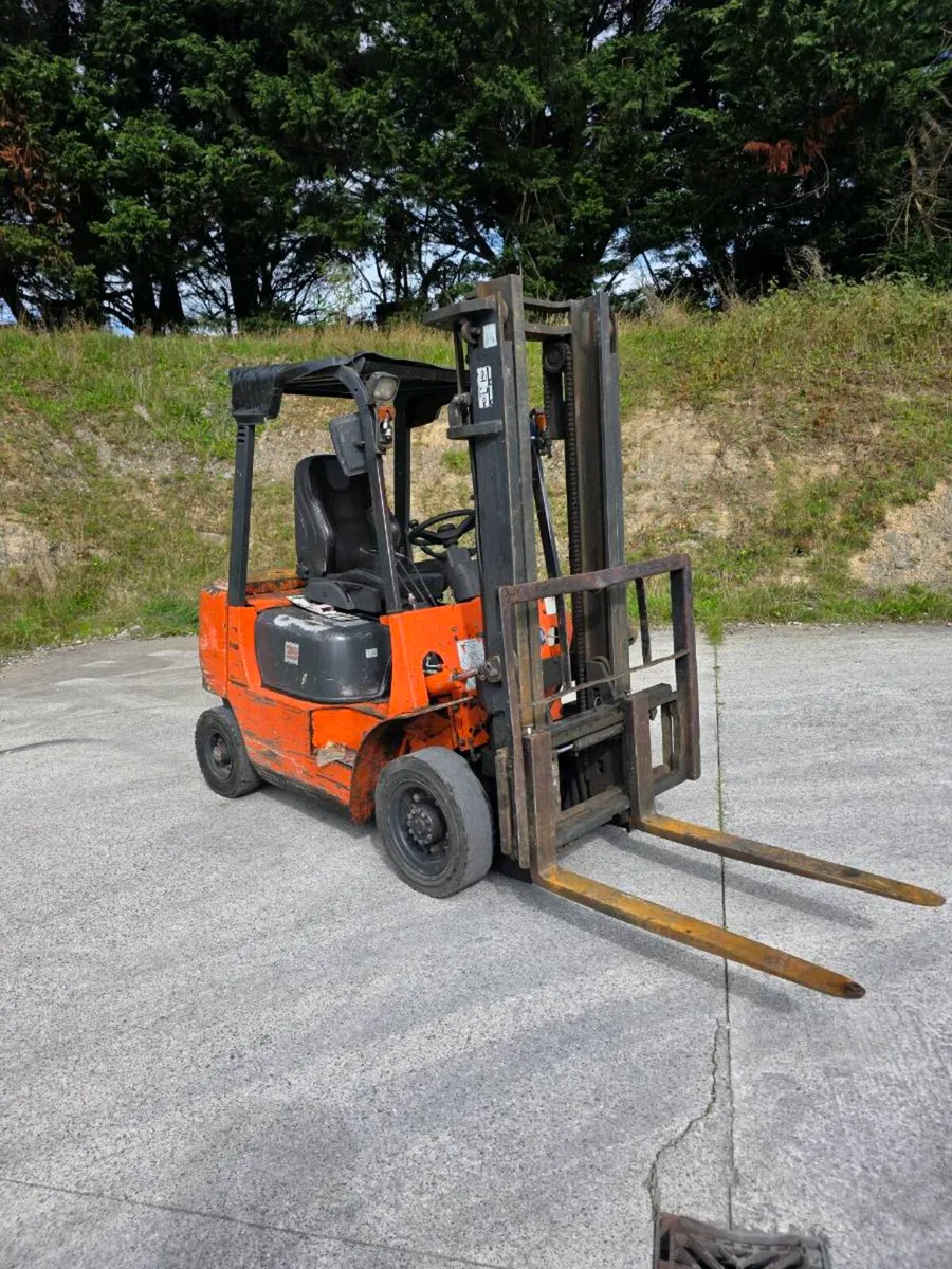 Forklifts - Image 2