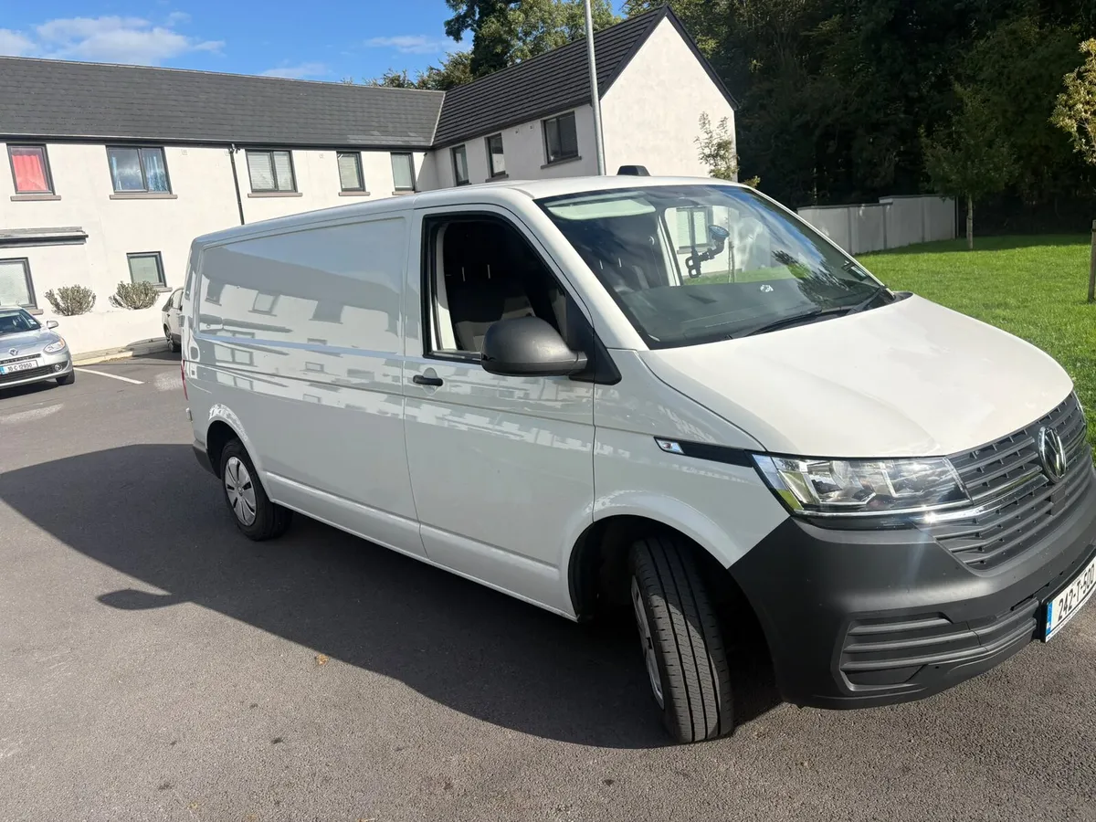 Volkswagen transporter - Image 1