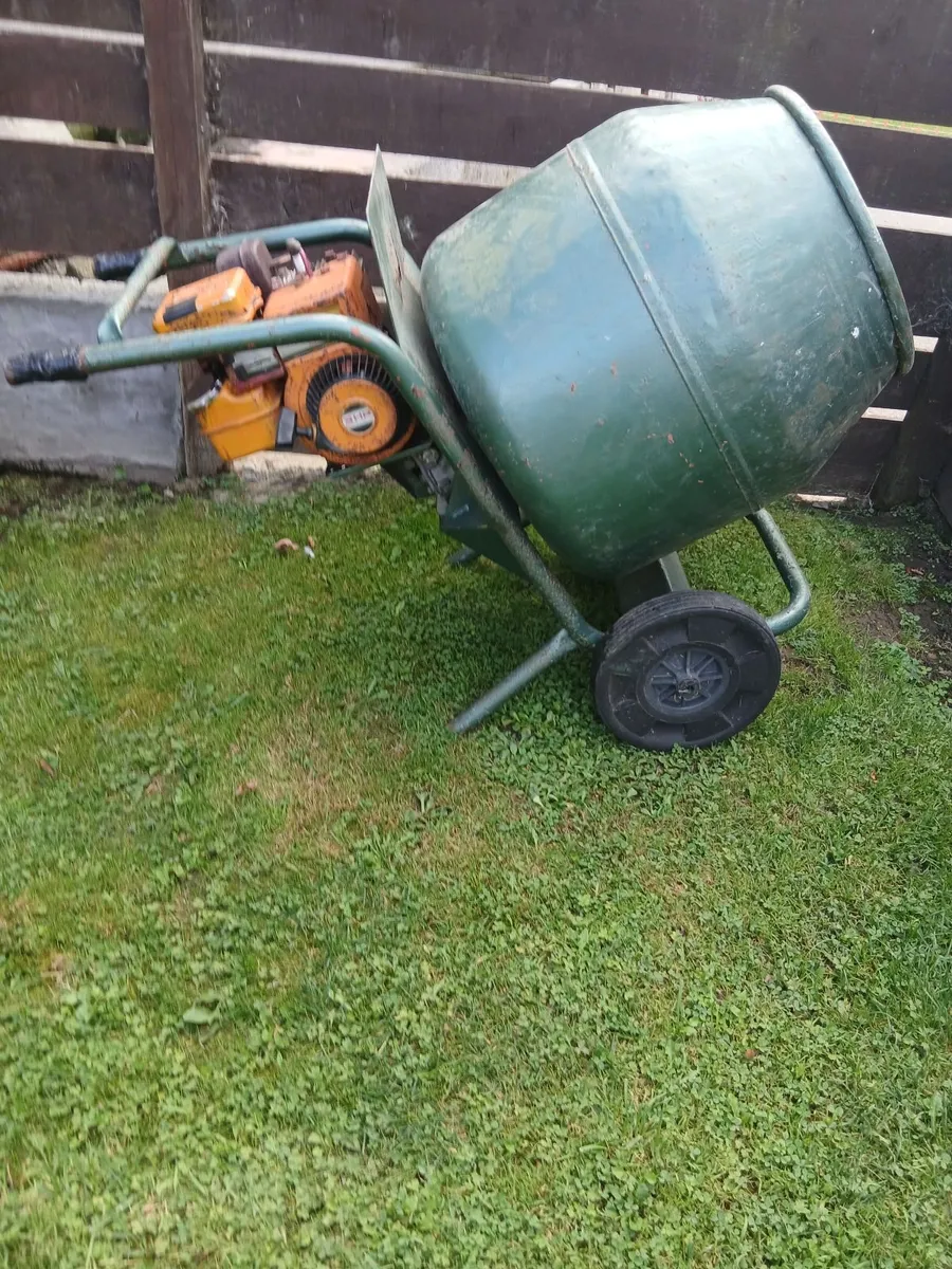 Belle Cement Mixer Petrol Engine - Image 3