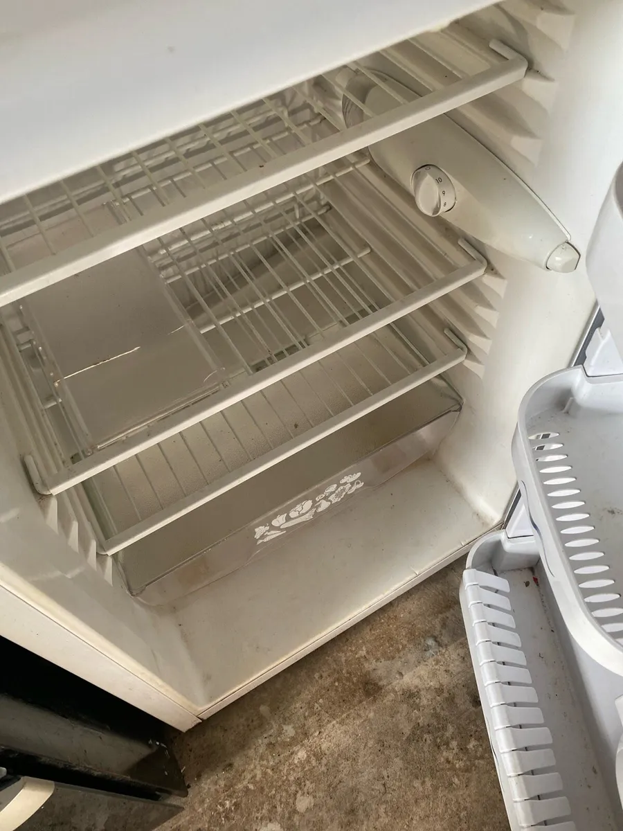 Fridge - Image 2