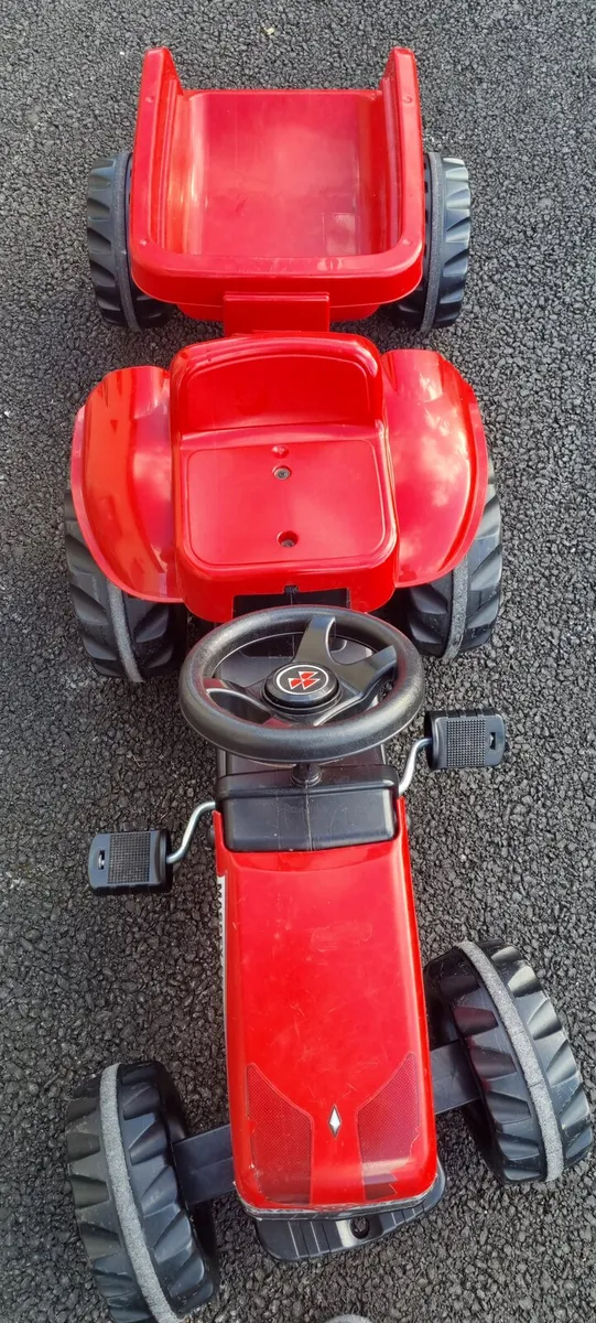 Kids ride on tractor - Image 4