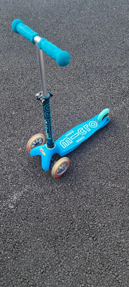Childs scooter