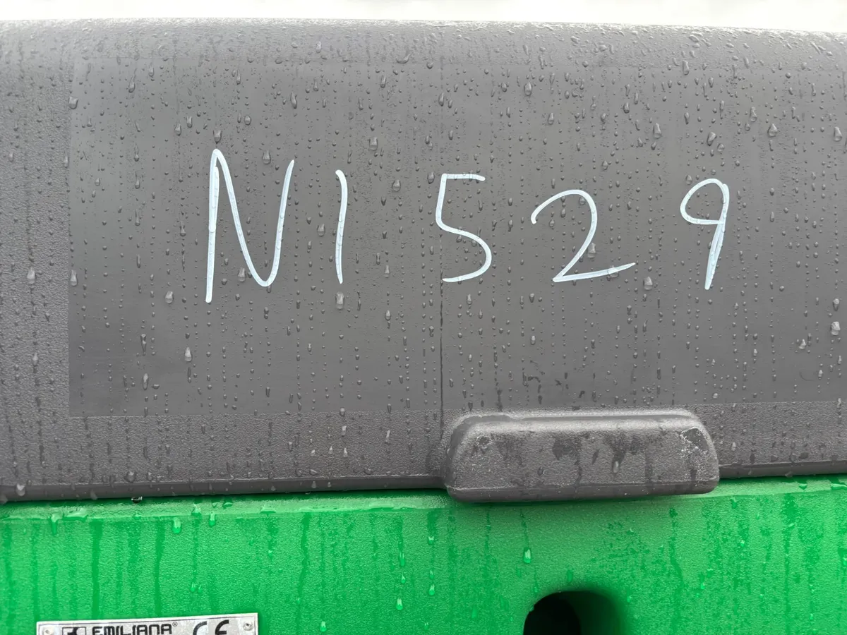 Emiliana Serbatoi GIANTank 3,300L Diesel Tank - Image 3
