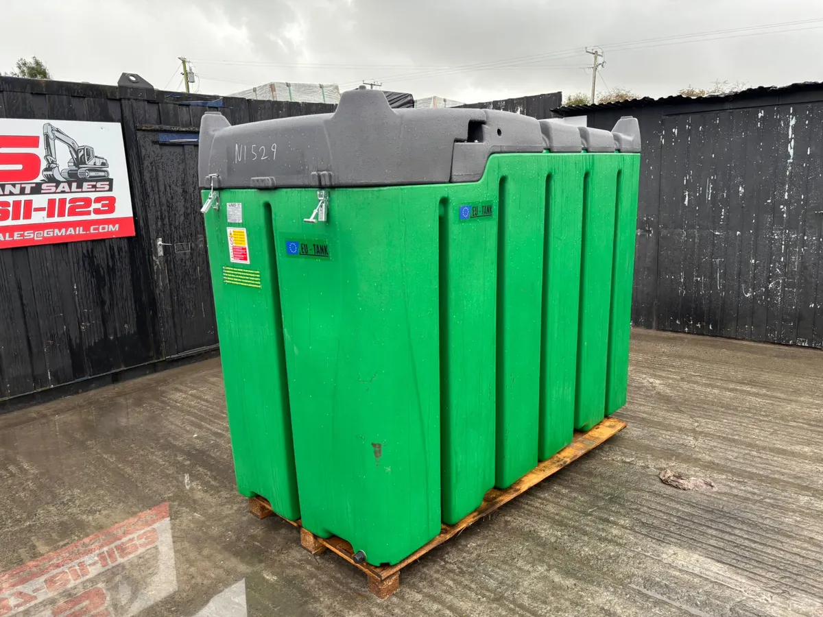 Emiliana Serbatoi GIANTank 3,300L Diesel Tank - Image 1