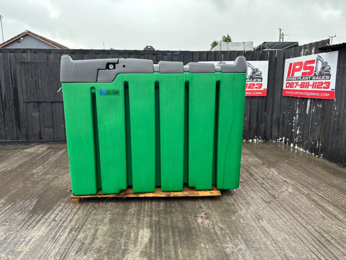 Emiliana Serbatoi GIANTank 3,300L Diesel Tank - Image 2