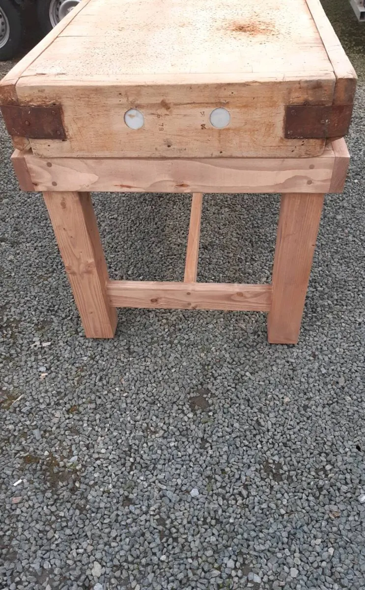 Butchers table - Image 3