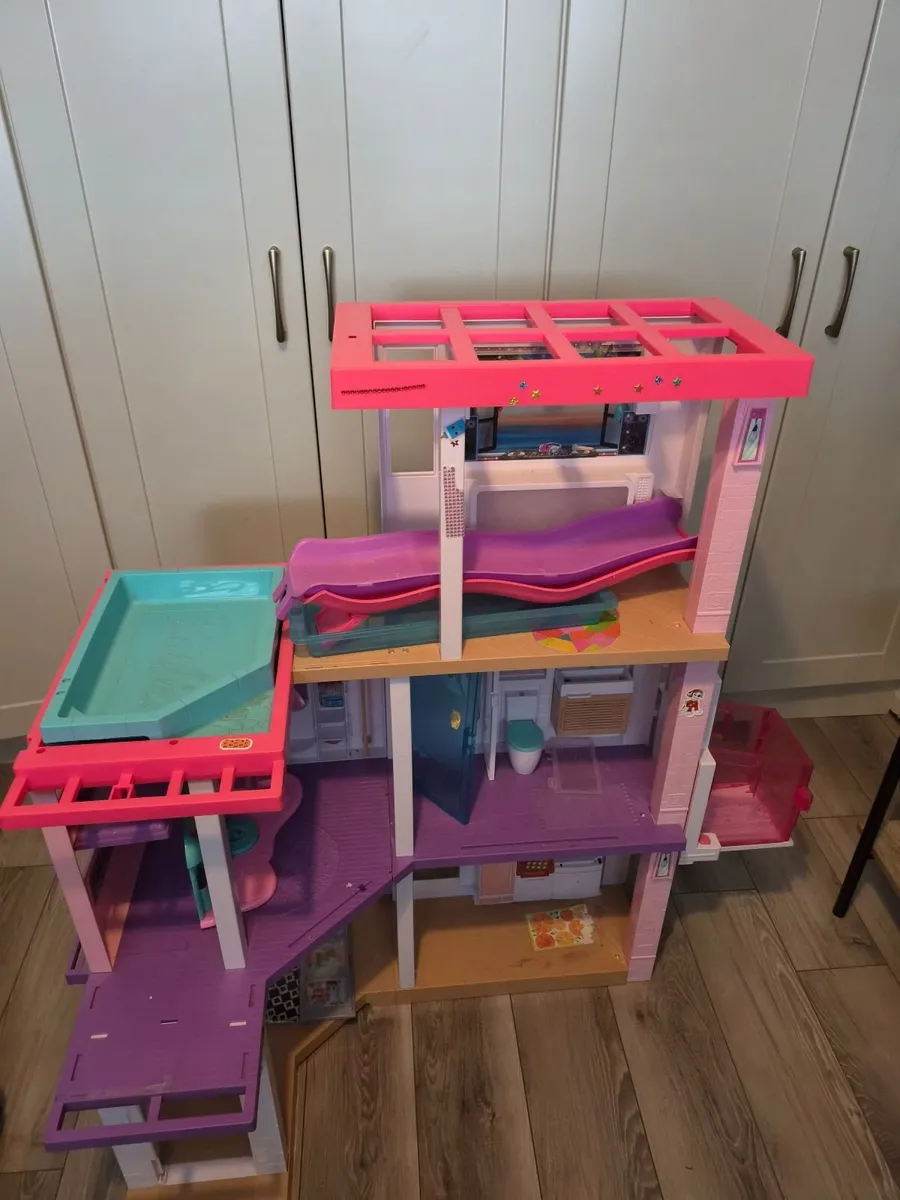 Barbie dream house - Image 1