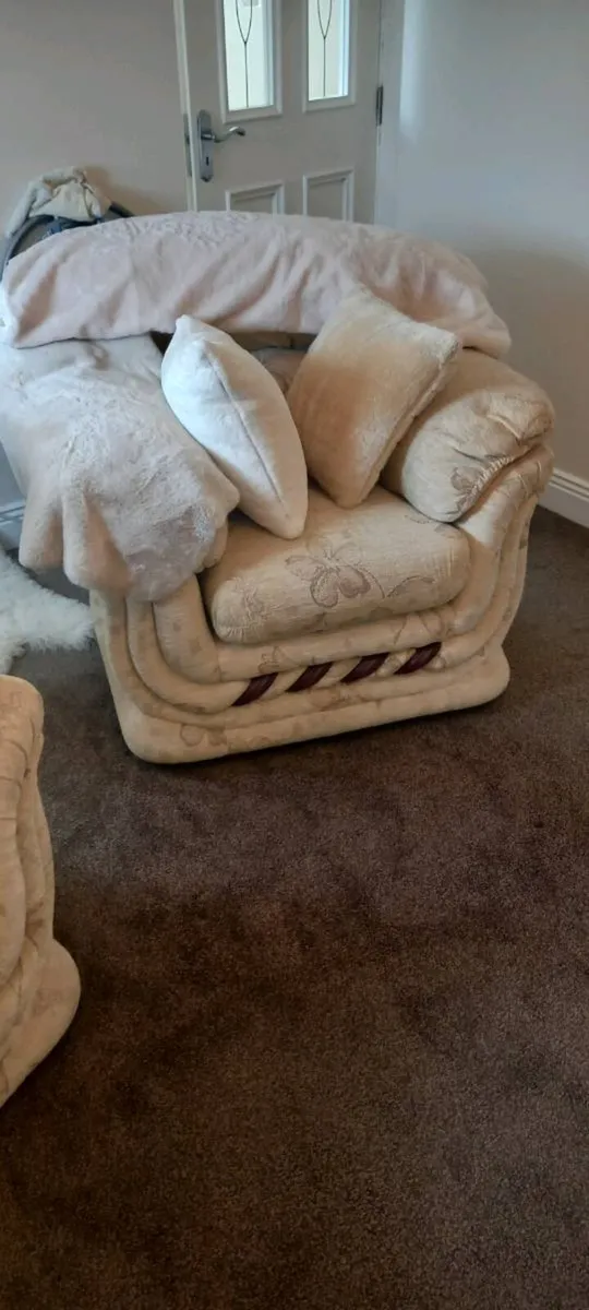 Furniture - Image 3
