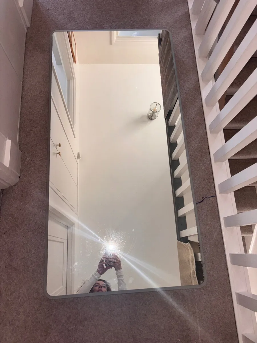 LED Ambient Bluetooth Bathroom mirror - Image 2