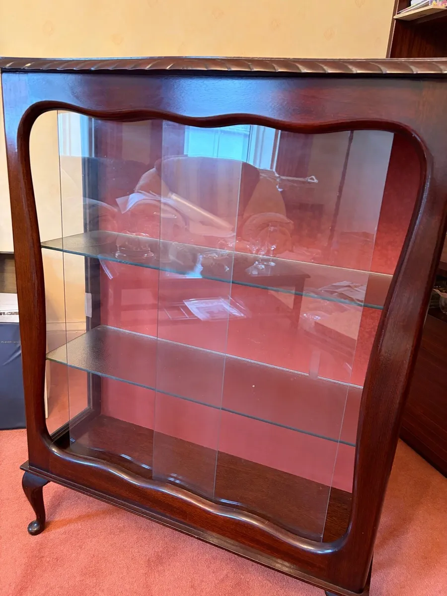 Vintage Glass Display Cabinet – Mahogany Finish - Image 3