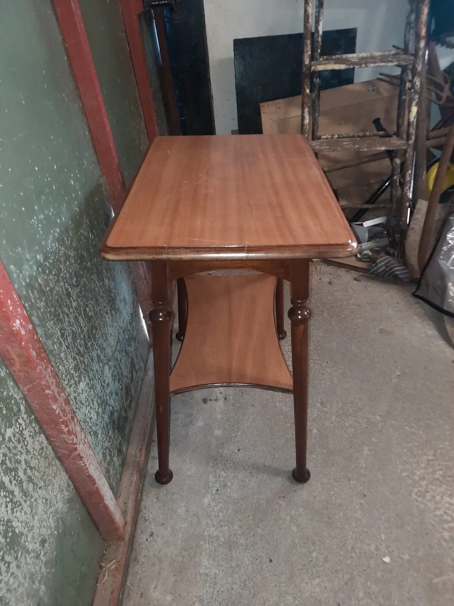 Vintage table - Image 4