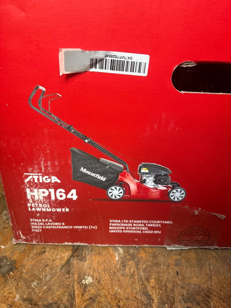 Nee Lawn mower - petrol - Image 1