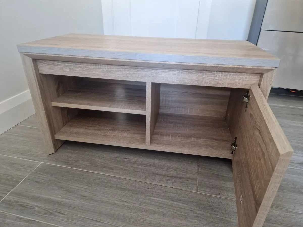 TV unit - Image 2