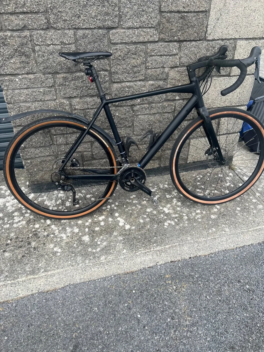 Gravel bike - Image 1