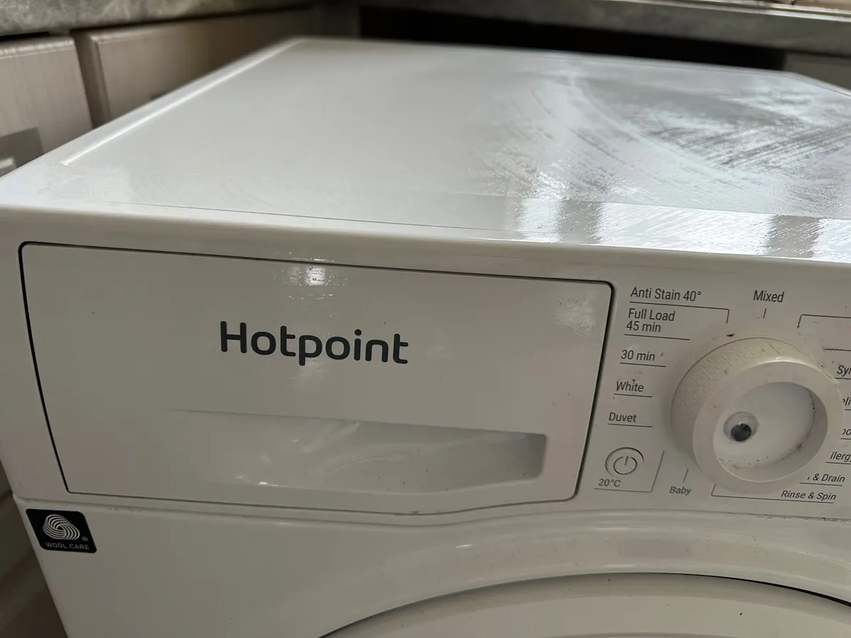 Hotpoint 8kg Washing Machine - Image 2