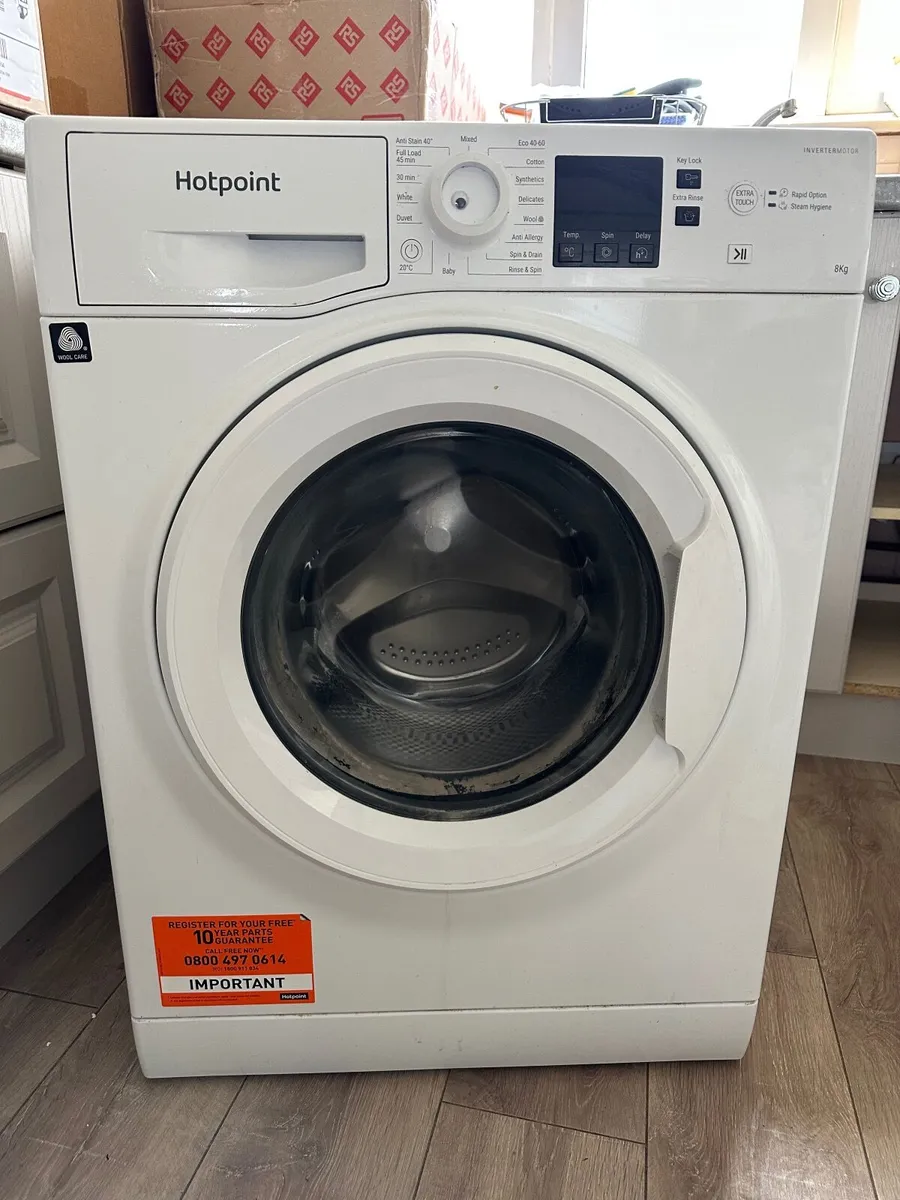 Hotpoint 8kg Washing Machine - Image 1