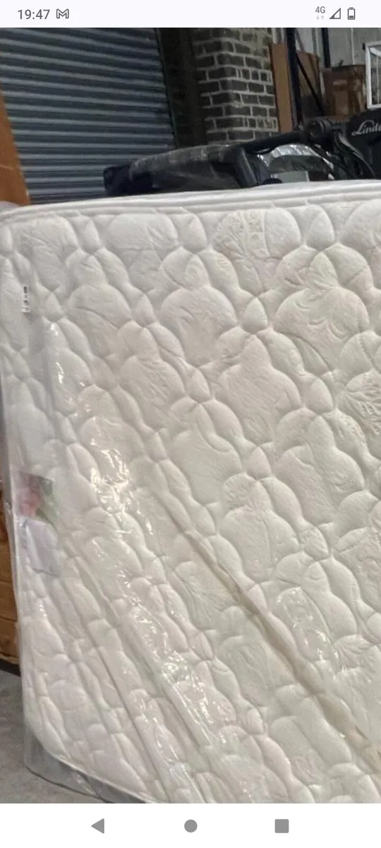 RRP €1495 King koil orthopedic luxury mattress - Image 4