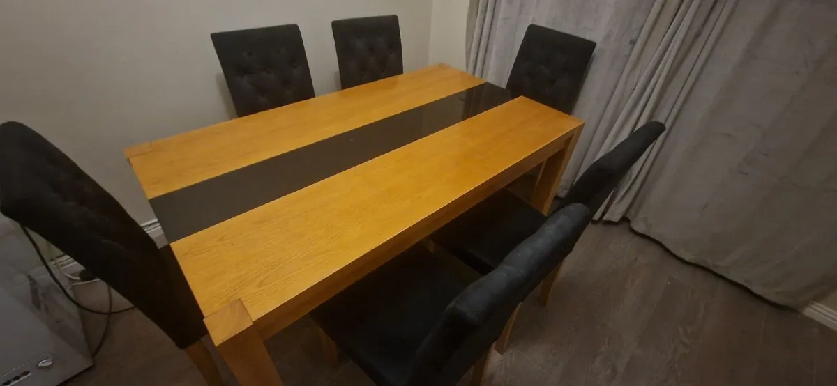 Dining room table with 6 chairs - Image 4